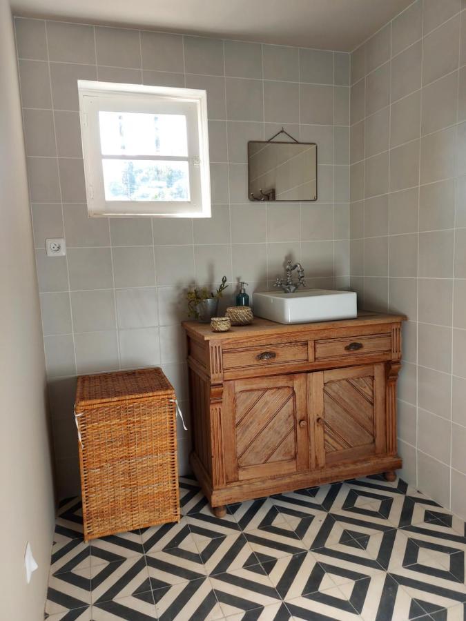 Maison à la campagne avec SPA et piscine Tourrettes-sur-Loup Extérieur photo